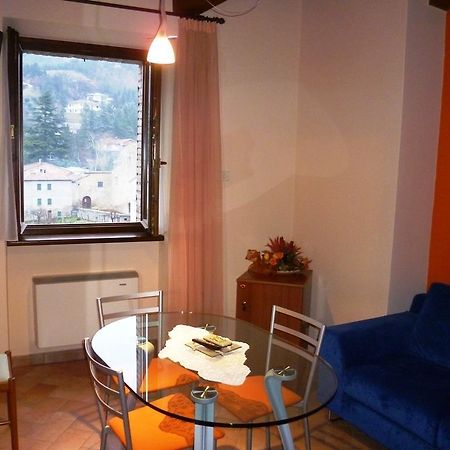 Hotel Santa Chiara SantʼAngelo in Vado エクステリア 写真