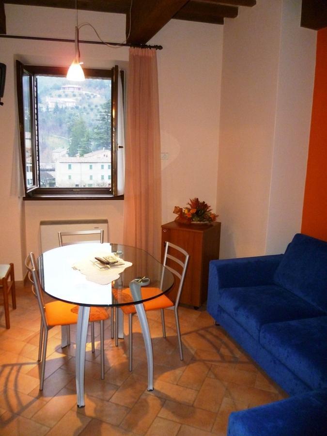 Hotel Santa Chiara SantʼAngelo in Vado 部屋 写真